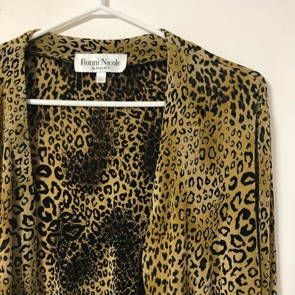 Leopard print vintage cardigan - Picture 2 of 6